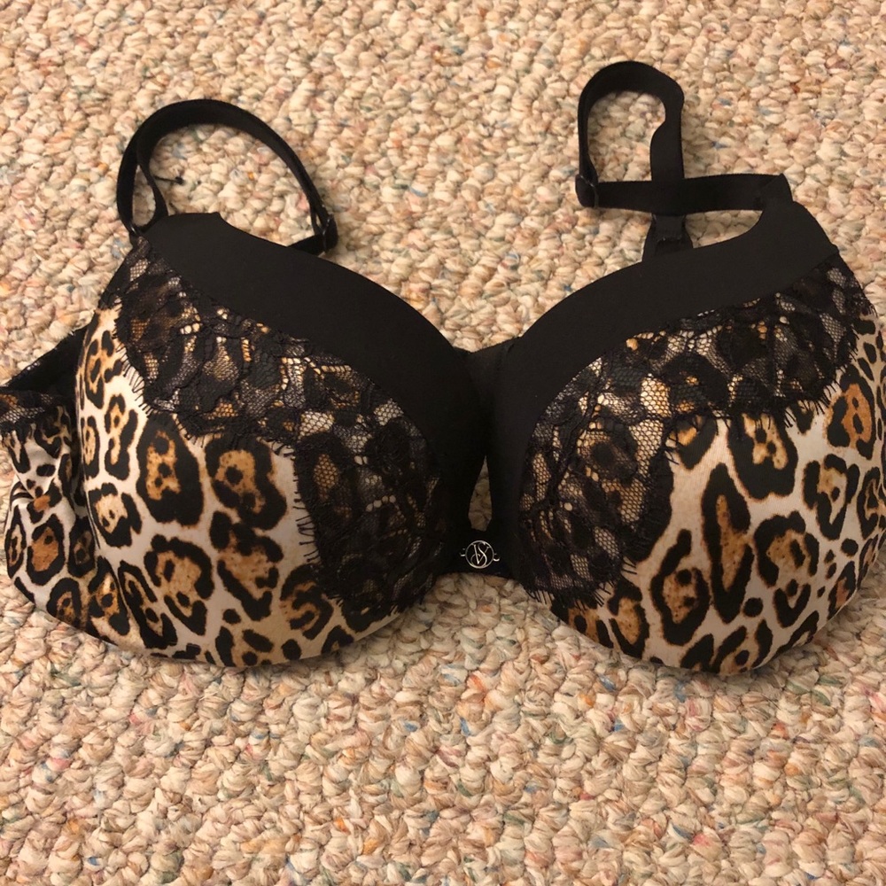 Leopard print Victoria’s Secret padded push-up bra